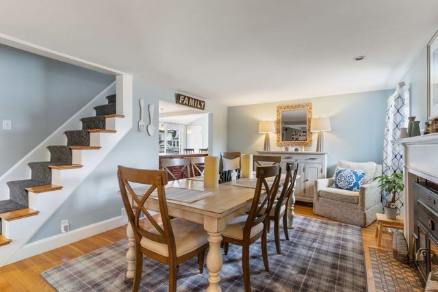 22 Aberdeen Ave, Waltham, MA 02453