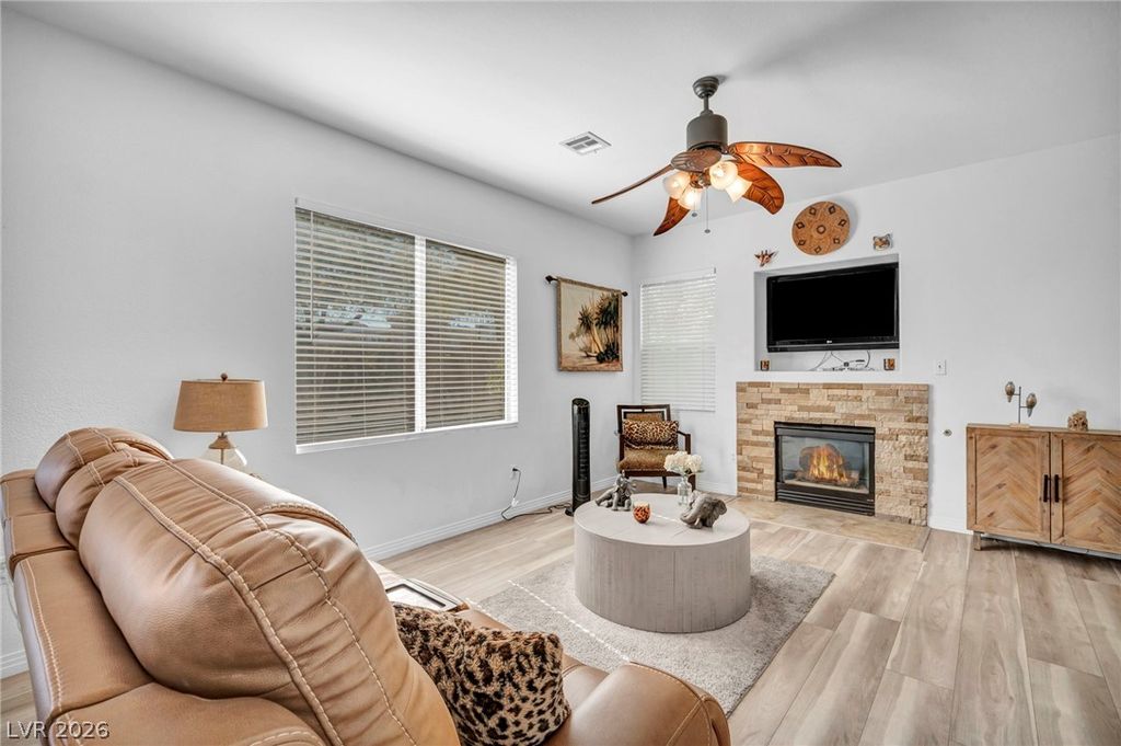 136 Samantha Rose Street, Henderson, NV 89012 — photo 3