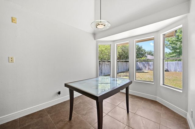 141 Henke CV, Kyle, TX 78640