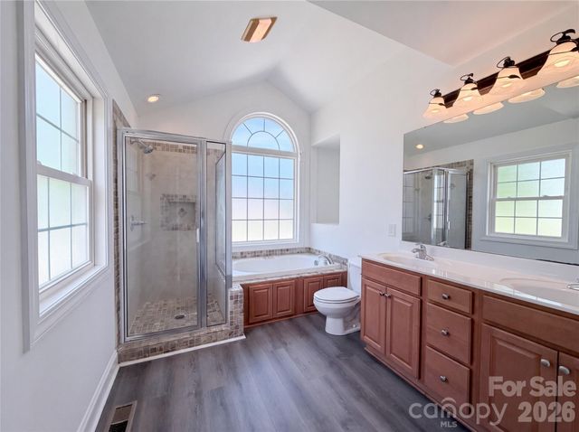 106 Woodfield Lane, Cherryville, NC 28021