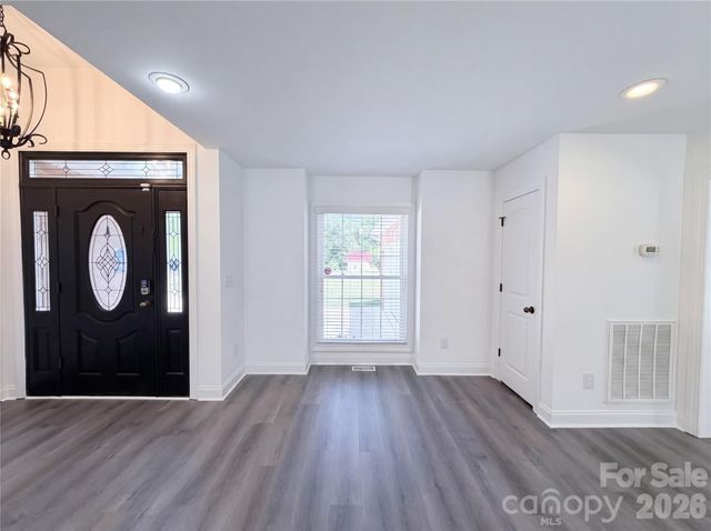 106 Woodfield Lane, Cherryville, NC 28021