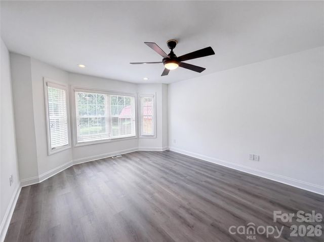 106 Woodfield Lane, Cherryville, NC 28021