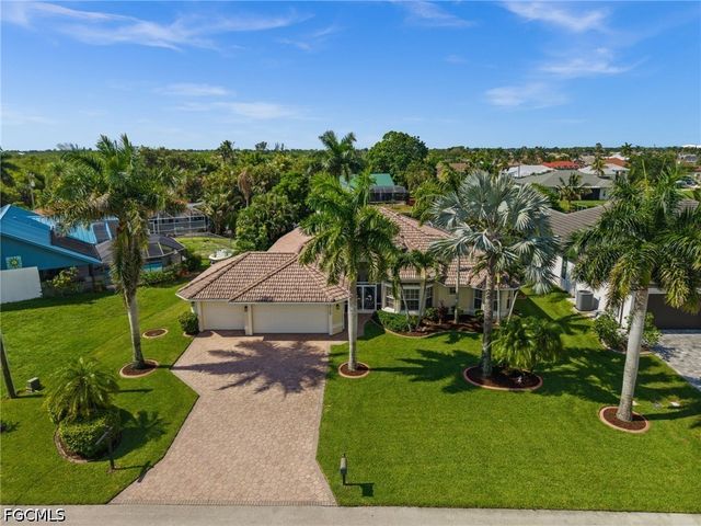 2106 SE 20th LN, Cape Coral, FL 33990