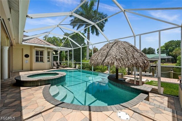 2106 SE 20th LN, Cape Coral, FL 33990