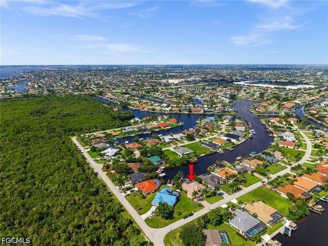 2106 SE 20th LN, Cape Coral, FL 33990