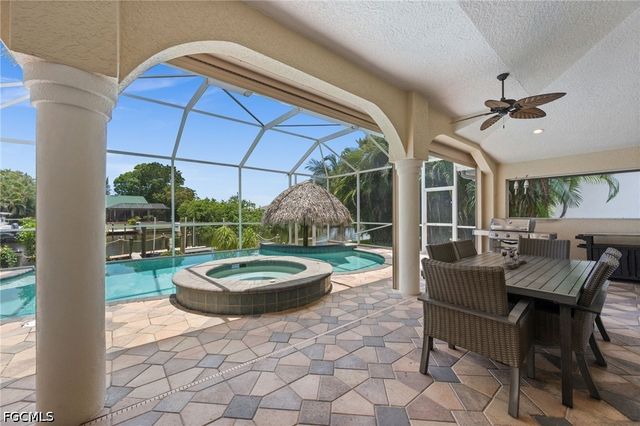 2106 SE 20th LN, Cape Coral, FL 33990