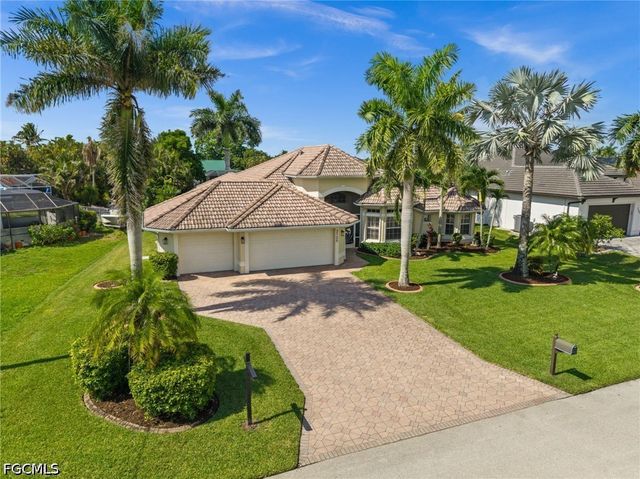2106 SE 20th LN, Cape Coral, FL 33990