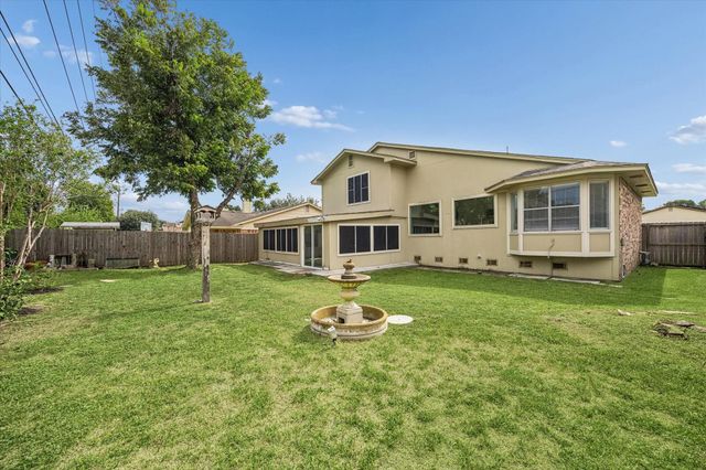 21502 River Court Drive, Katy, TX 77449