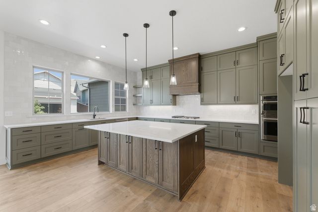 7192 S CAMPION DR, West Jordan, UT 84084