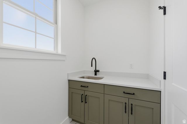 7192 S CAMPION DR, West Jordan, UT 84084