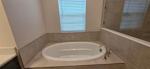 35436 BIG HAWK DRIVE, Zephyrhills, FL 33541