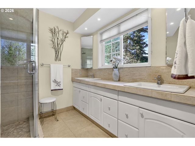 31511 Se BLUFF Rd, Gresham, OR 97080