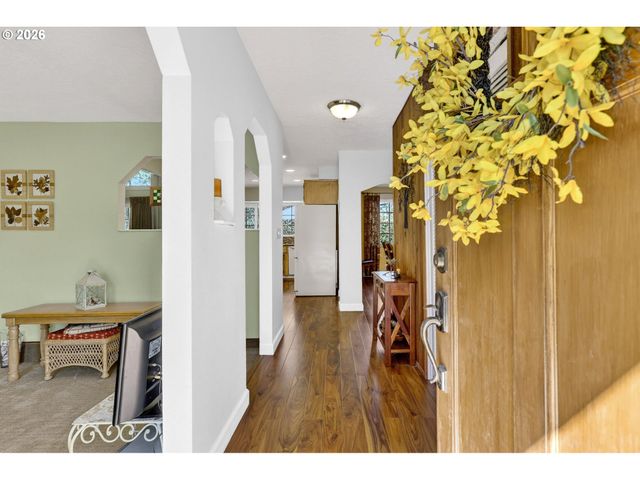 31511 Se BLUFF Rd, Gresham, OR 97080