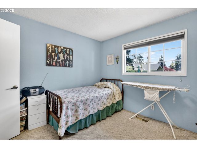 31511 Se BLUFF Rd, Gresham, OR 97080