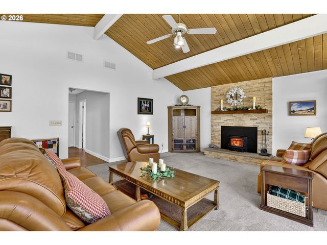 31511 Se BLUFF Rd, Gresham, OR 97080