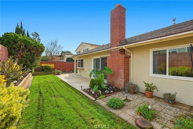 4161 Old Mill St, Irvine, CA 92604