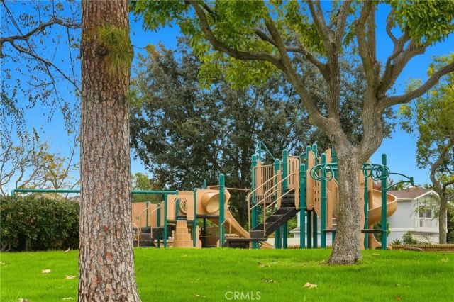 4161 Old Mill St, Irvine, CA 92604