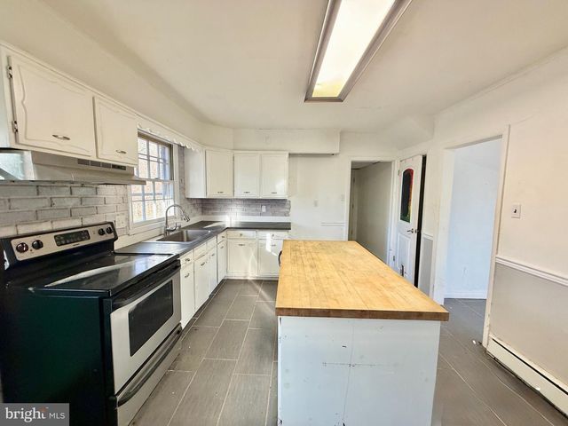 1267 RINGING ROCKS PARK, Pottstown, PA 19464