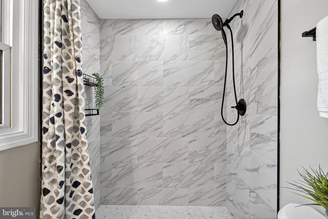 113 CENTRE, Mount Ephraim, NJ 08059