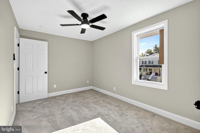 113 CENTRE, Mount Ephraim, NJ 08059