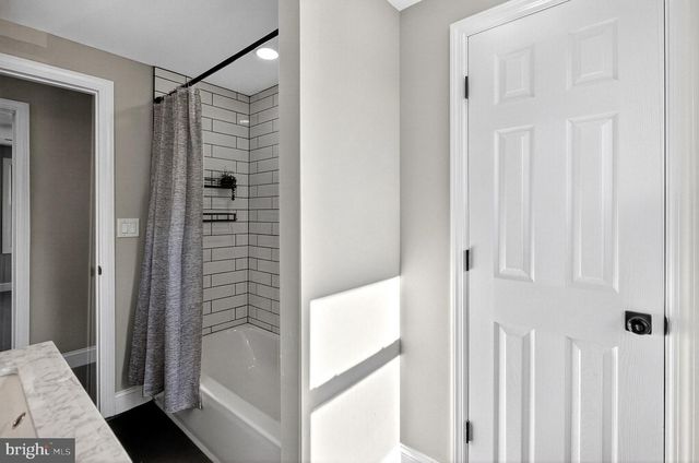 113 CENTRE, Mount Ephraim, NJ 08059