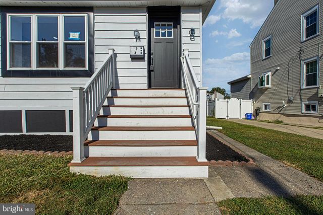 113 CENTRE, Mount Ephraim, NJ 08059