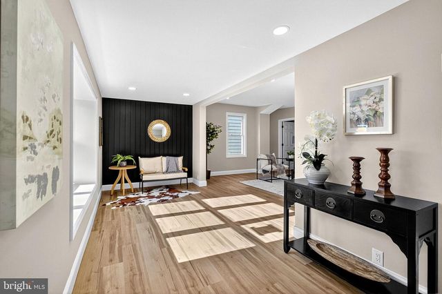 113 CENTRE, Mount Ephraim, NJ 08059