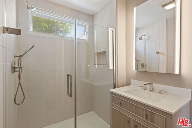 2216 4th Street 7, Santa Monica, CA 90405