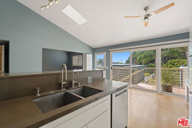 2216 4th Street 7, Santa Monica, CA 90405