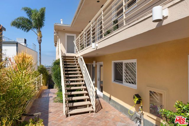 2216 4th Street 7, Santa Monica, CA 90405