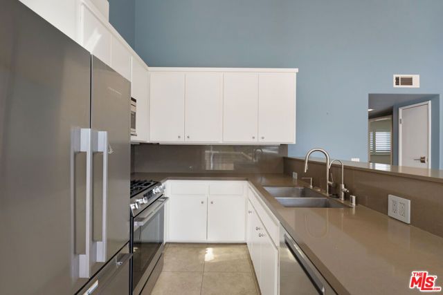 2216 4th Street 7, Santa Monica, CA 90405