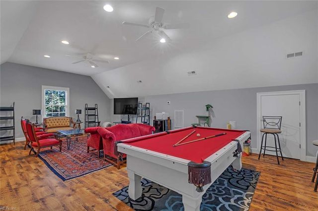 229 Skipjack LN, Cobbs Creek, VA 23035