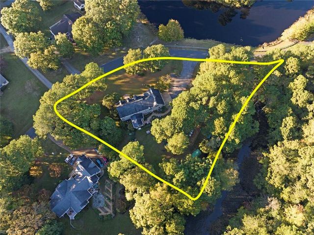 229 Skipjack LN, Cobbs Creek, VA 23035