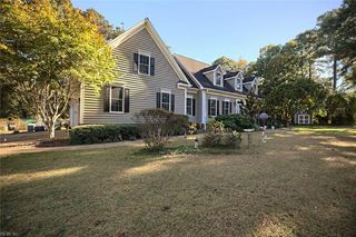 229 Skipjack LN, Cobbs Creek, VA 23035