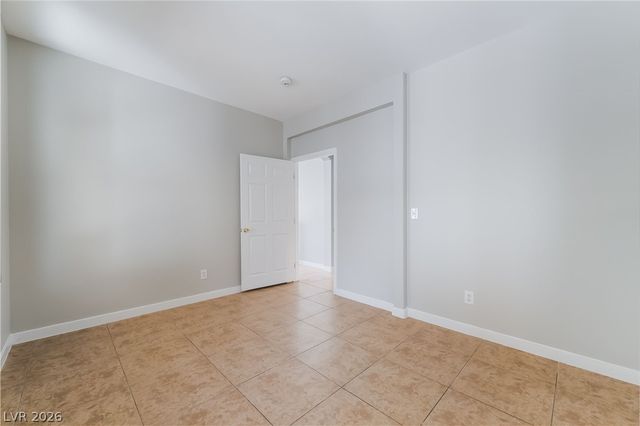 5008 Miners Ridge Drive, Las Vegas, NV 89122