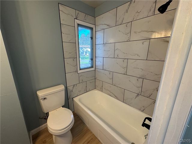 17 Gooseberry Lane, Clay, NY 13090
