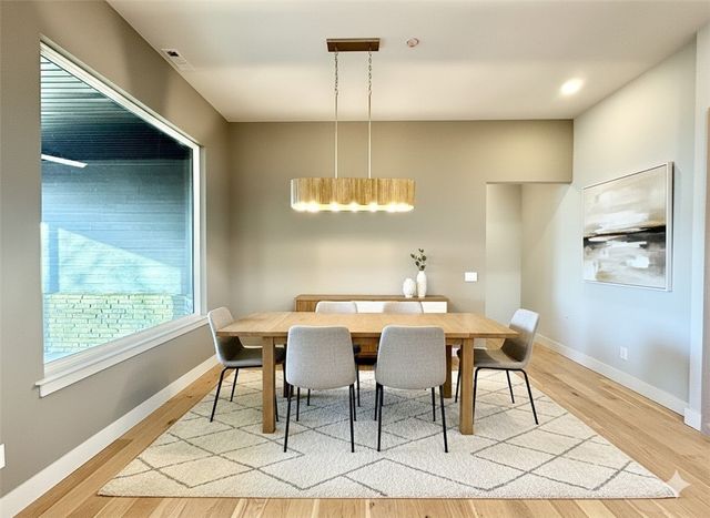 831 Greenhorn Street, Bentonville, AR 72712