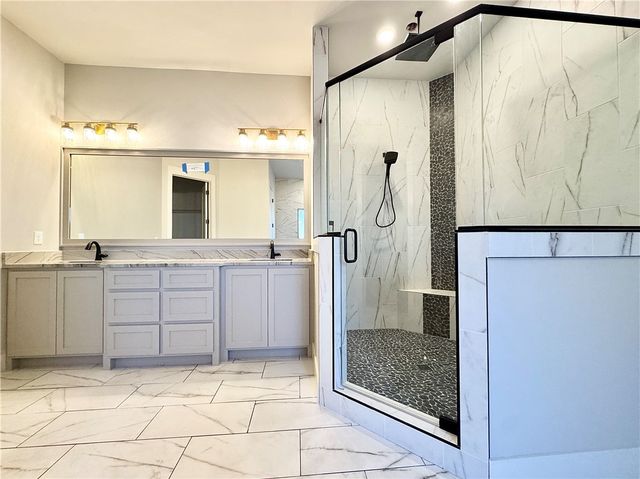 831 Greenhorn Street, Bentonville, AR 72712