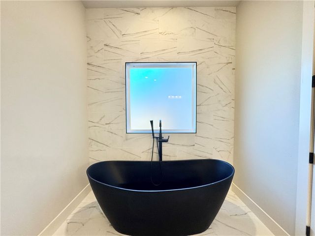 831 Greenhorn Street, Bentonville, AR 72712