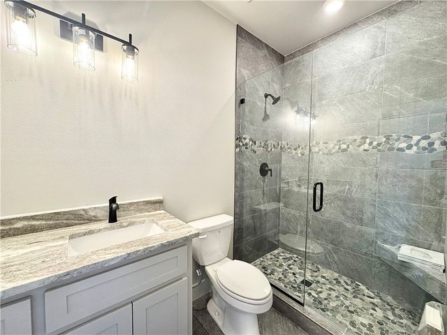 831 Greenhorn Street, Bentonville, AR 72712