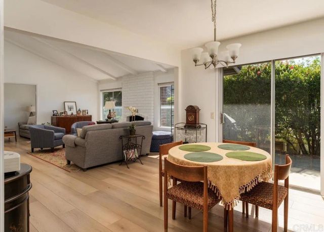 131 Ebano Ct, Solana Beach, CA 92075