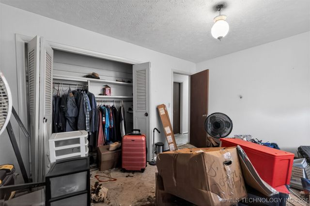 18954 S Hisaw Drive, Claremore, OK 74017