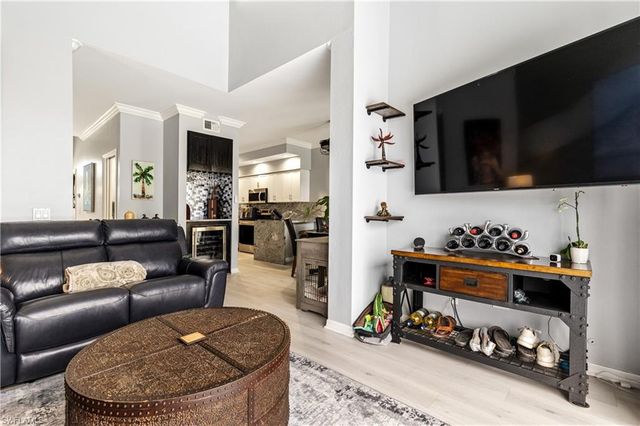 4969 Viceroy ST 106, Cape Coral, FL 33904