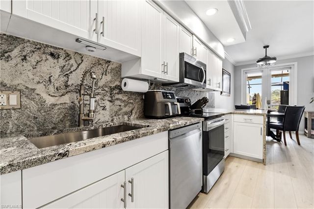 4969 Viceroy ST 106, Cape Coral, FL 33904