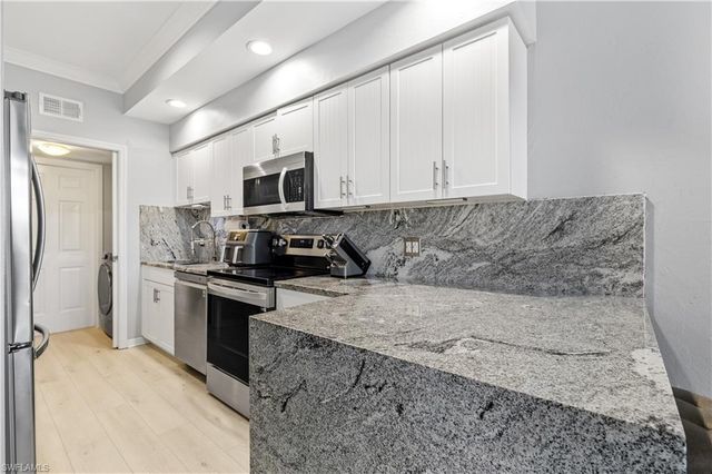 4969 Viceroy ST 106, Cape Coral, FL 33904