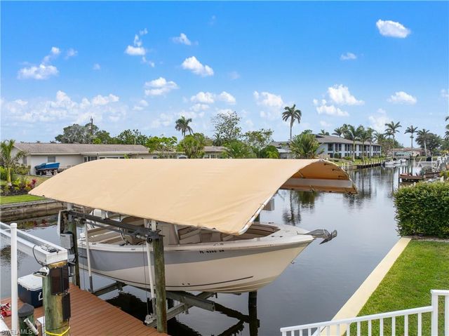 4969 Viceroy ST 106, Cape Coral, FL 33904