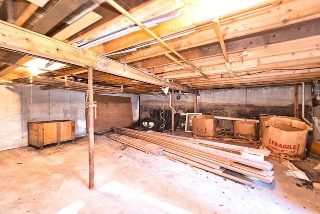 222 Blossom Road, Westport, MA 02790