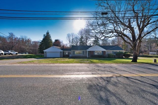 222 Blossom Road, Westport, MA 02790