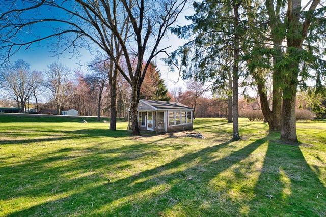 222 Blossom Road, Westport, MA 02790