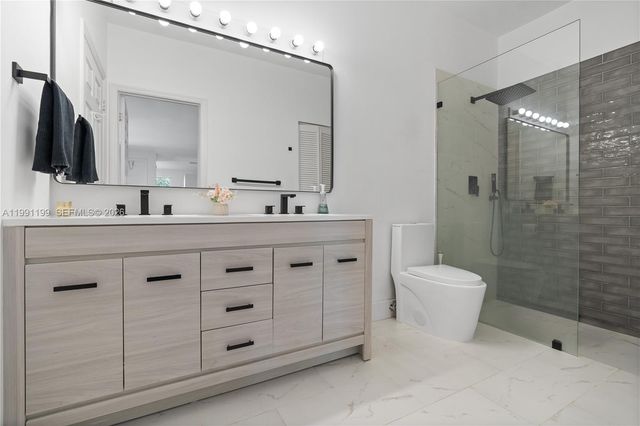 1120 Canella Lane 1120, Hollywood, FL 33019